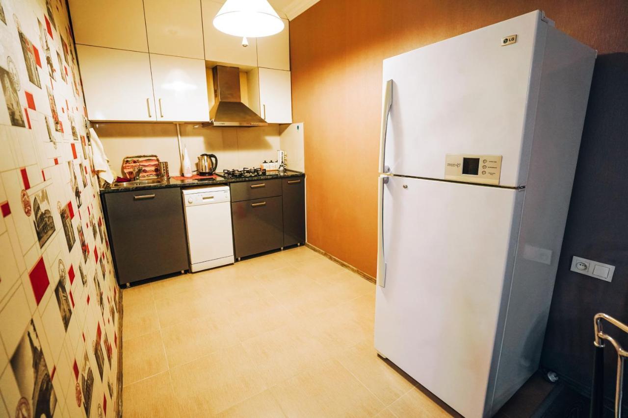 דירות טביליסי Second House Rustaveli מראה חיצוני תמונה